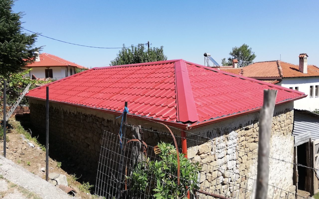 ΑΝΤΙΚΑΤΑΣΤΑΣΗ ΣΤΕΓΗΣ ΣΕ ΠΕΤΡΙΝΗ ΚΑΤΟΙΚΙΑ